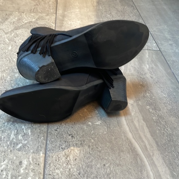 Bucco Fringe Heeled Booties - Picture 9 of 12